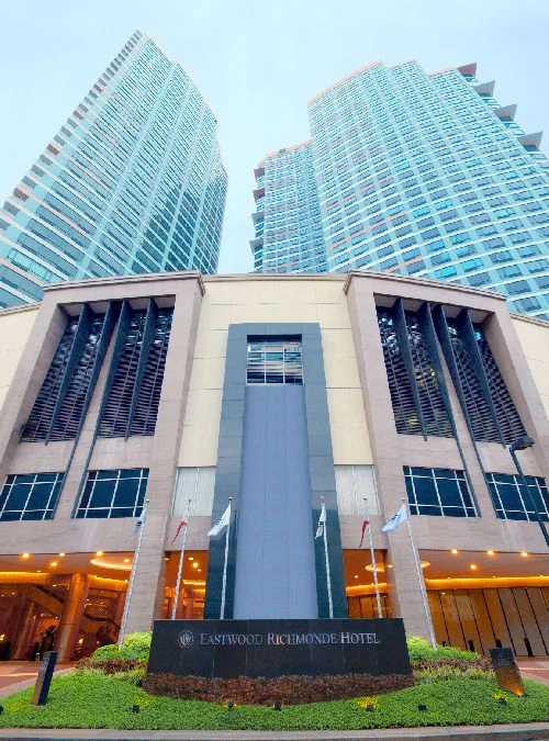 Eastwood Richmonde Hotel